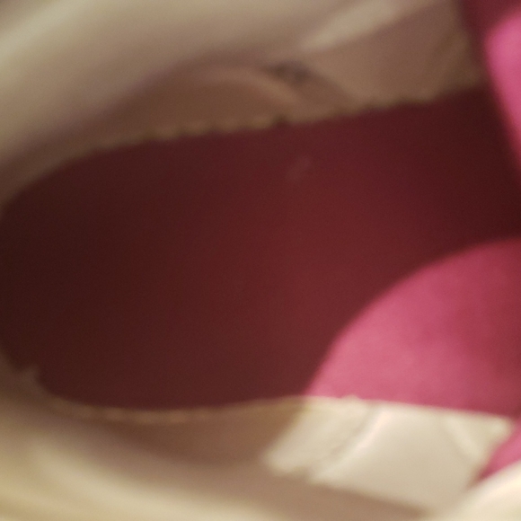 Adidas Sleek Series Top Ten Gym Shoes. - Picture 12 of 12